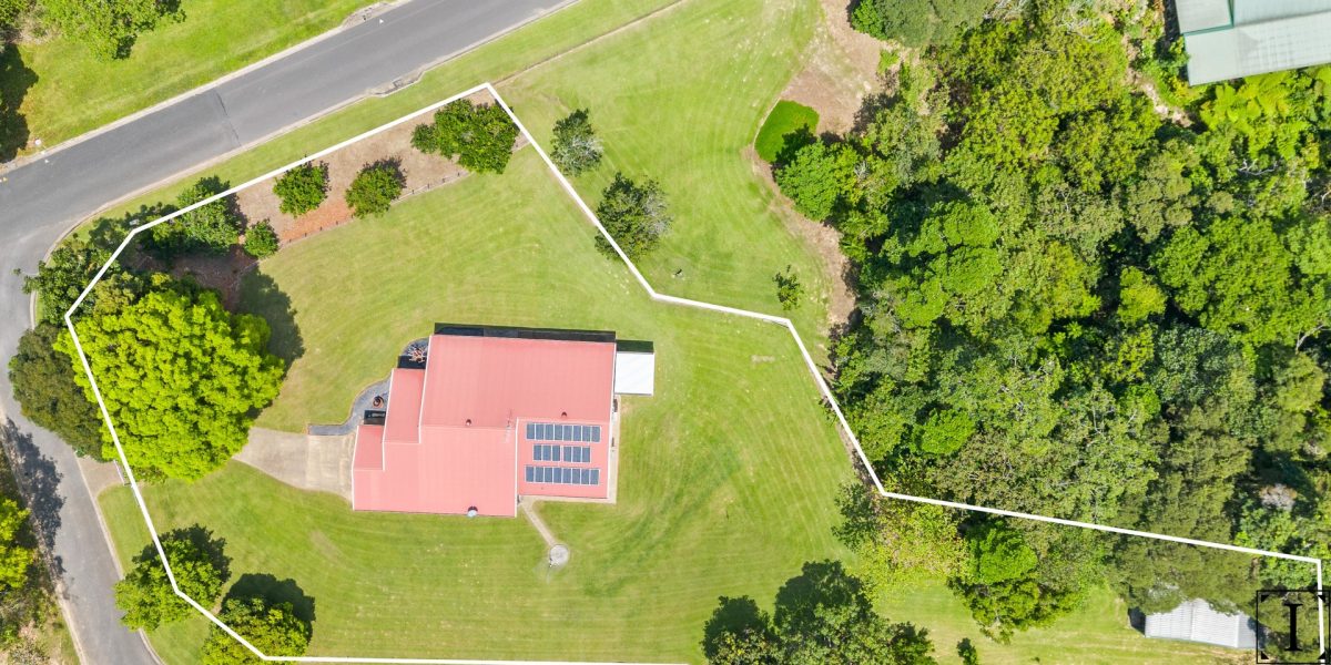 1 Jumrum Close, Kuranda, QLD 4881 AUS