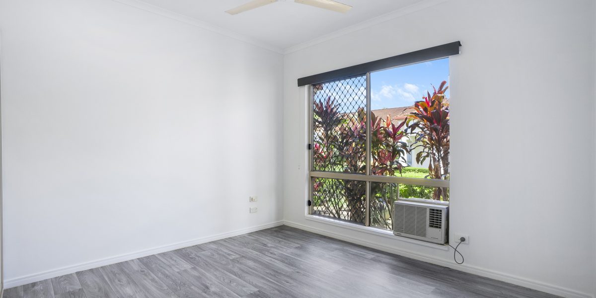10/5-7 Oyster Court, Trinity Beach, QLD 4879 AUS