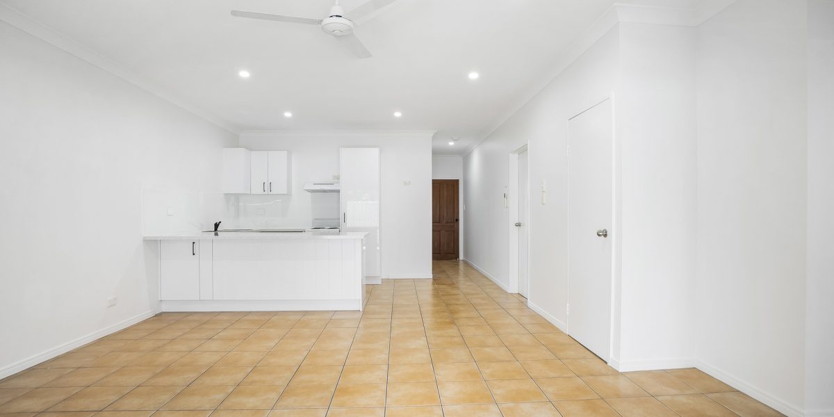10/5-7 Oyster Court, Trinity Beach, QLD 4879 AUS