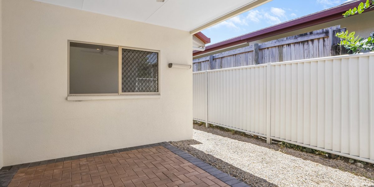 10/5-7 Oyster Court, Trinity Beach, QLD 4879 AUS