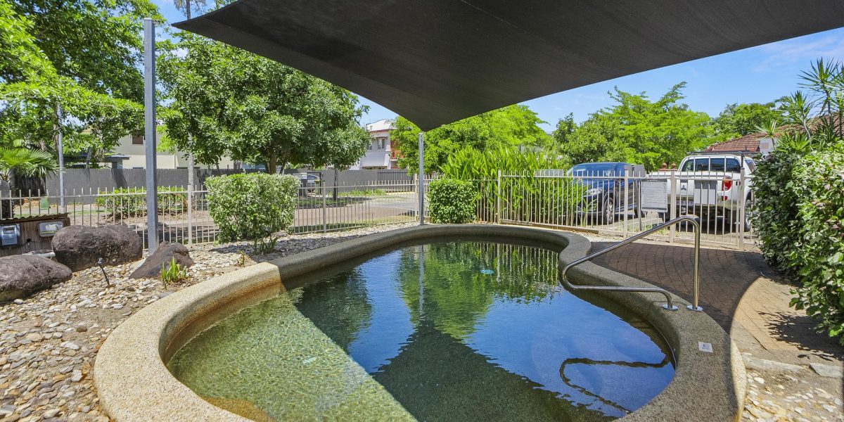 10/5-7 Oyster Court, Trinity Beach, QLD 4879 AUS