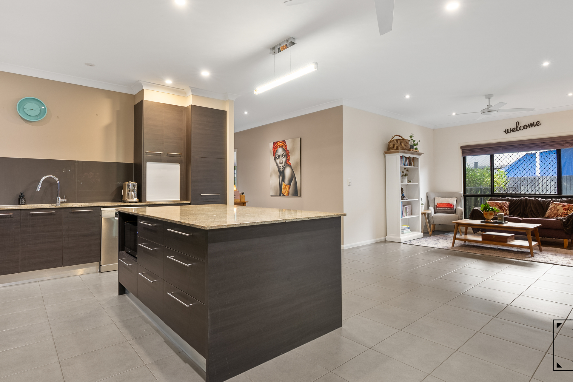 7 Bromell Close, Redlynch, QLD 4870 AUS