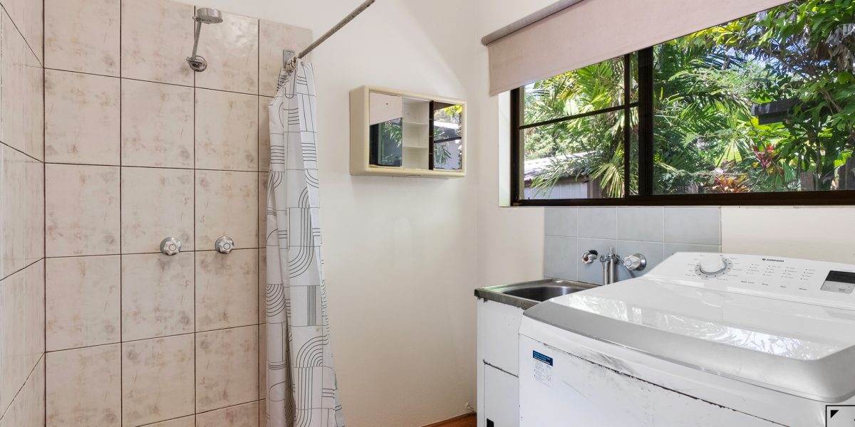 6 Hope Street, Clifton Beach, QLD 4879 AUS