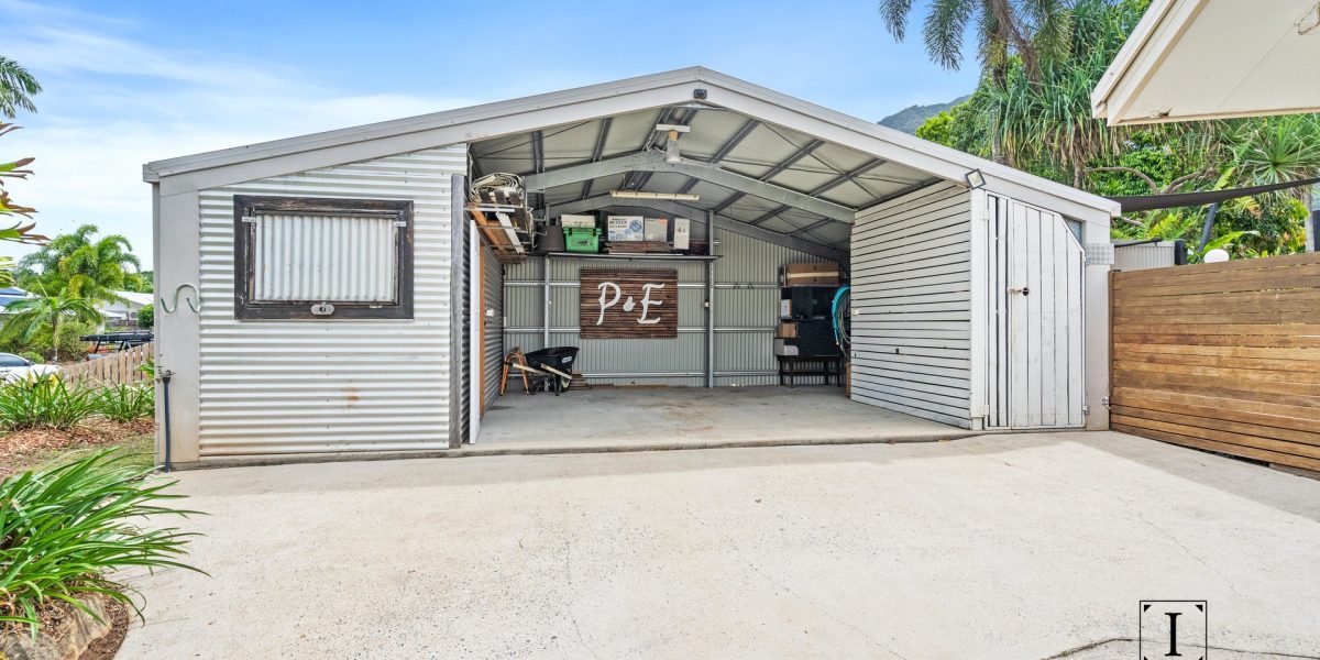 5 Elkhorn Close, Redlynch, QLD 4870 AUS