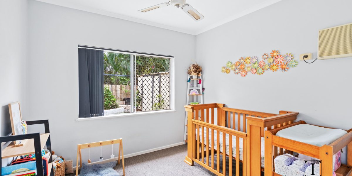 5 Elkhorn Close, Redlynch, QLD 4870 AUS