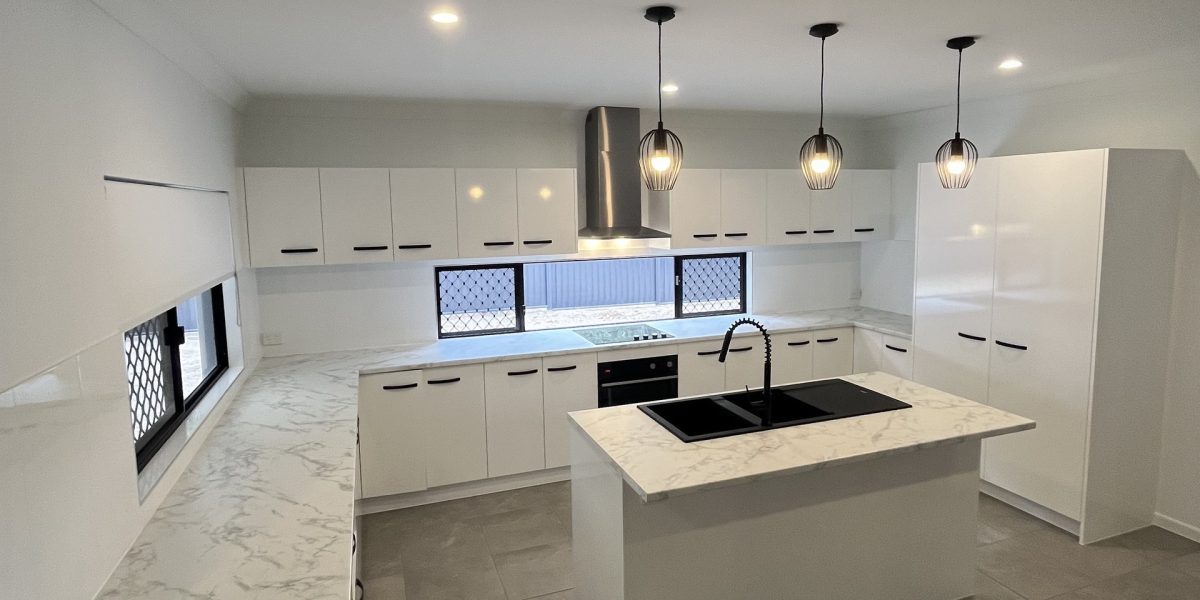 11 Lacebark Crescent, Bentley Park, QLD 4869 AUS