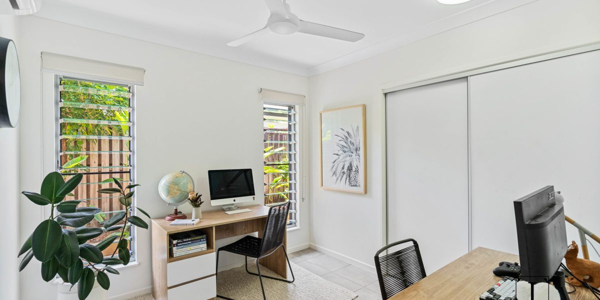 34 Lagoon Drive, Trinity Beach, QLD 4879 AUS