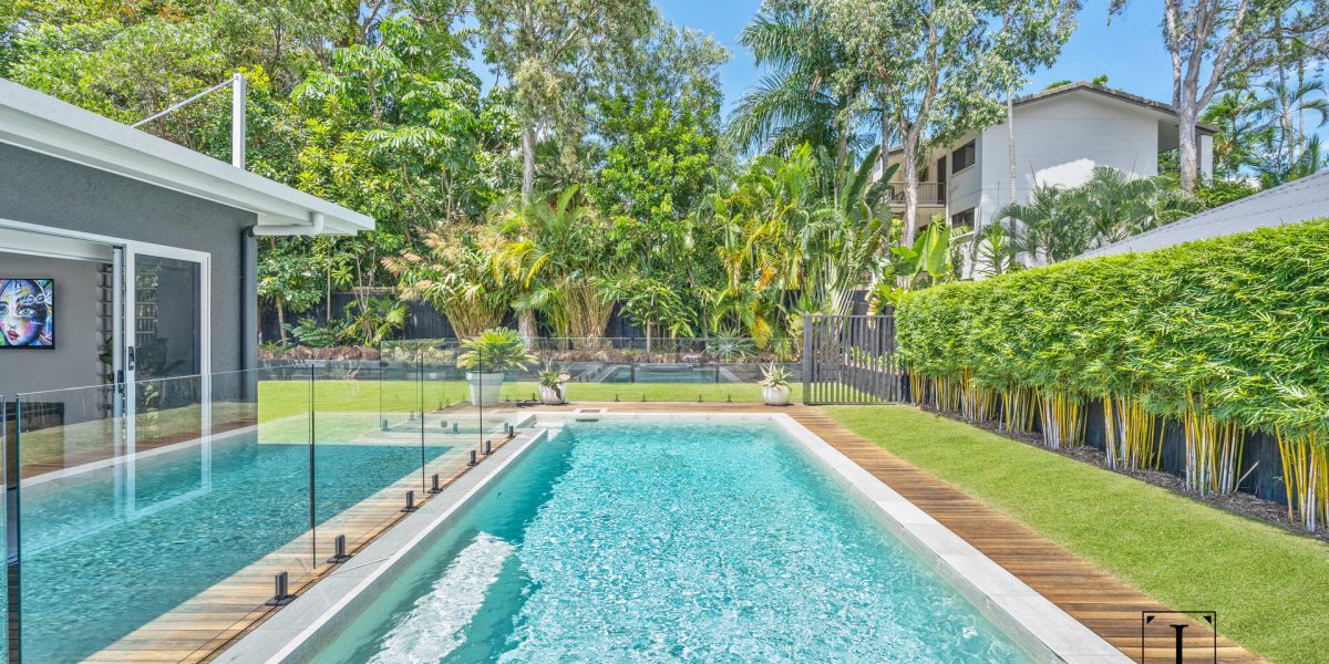 34 Lagoon Drive, Trinity Beach, QLD 4879 AUS