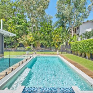 34 Lagoon Drive, Trinity Beach, QLD 4879 AUS