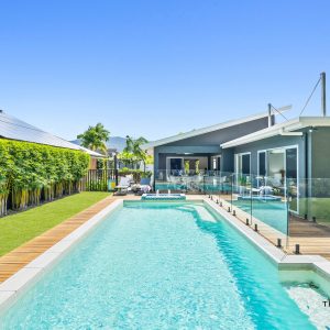 34 Lagoon Drive, Trinity Beach, QLD 4879 AUS