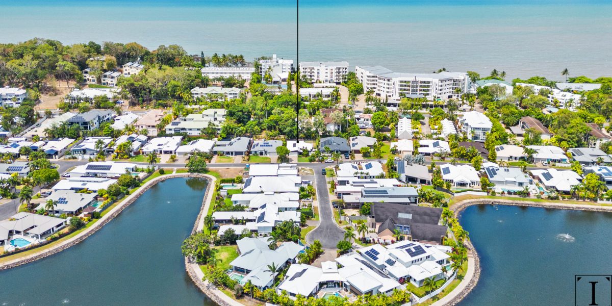34 Lagoon Drive, Trinity Beach, QLD 4879 AUS
