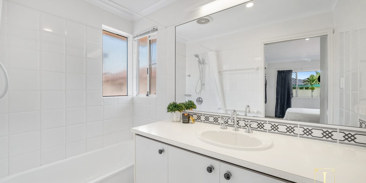 6/67-71 Digger Street, Cairns North, QLD 4870 AUS