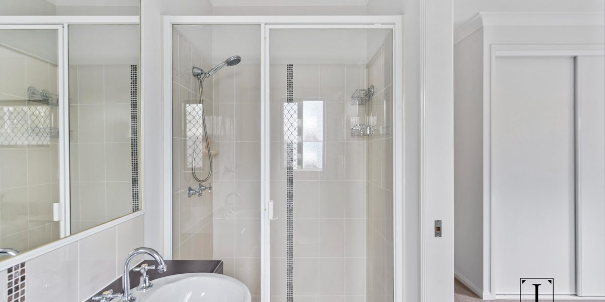 13 Thooleer Vista, Trinity Park, QLD 4879 AUS