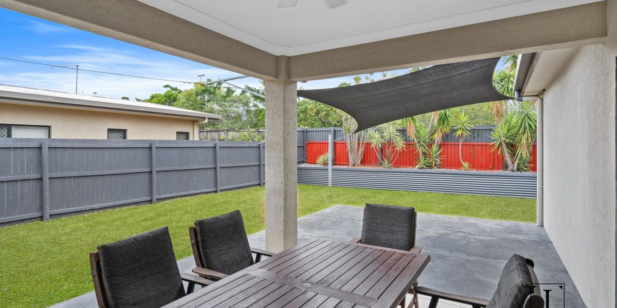13 Thooleer Vista, Trinity Park, QLD 4879 AUS