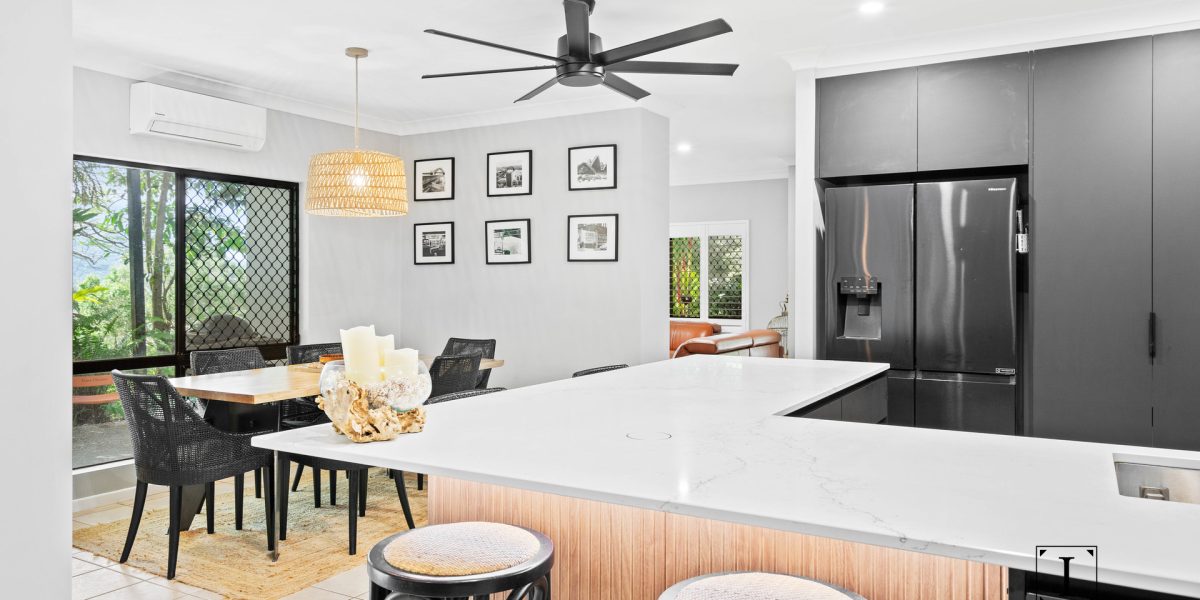 48 Fairley Street, Redlynch, QLD 4870 AUS