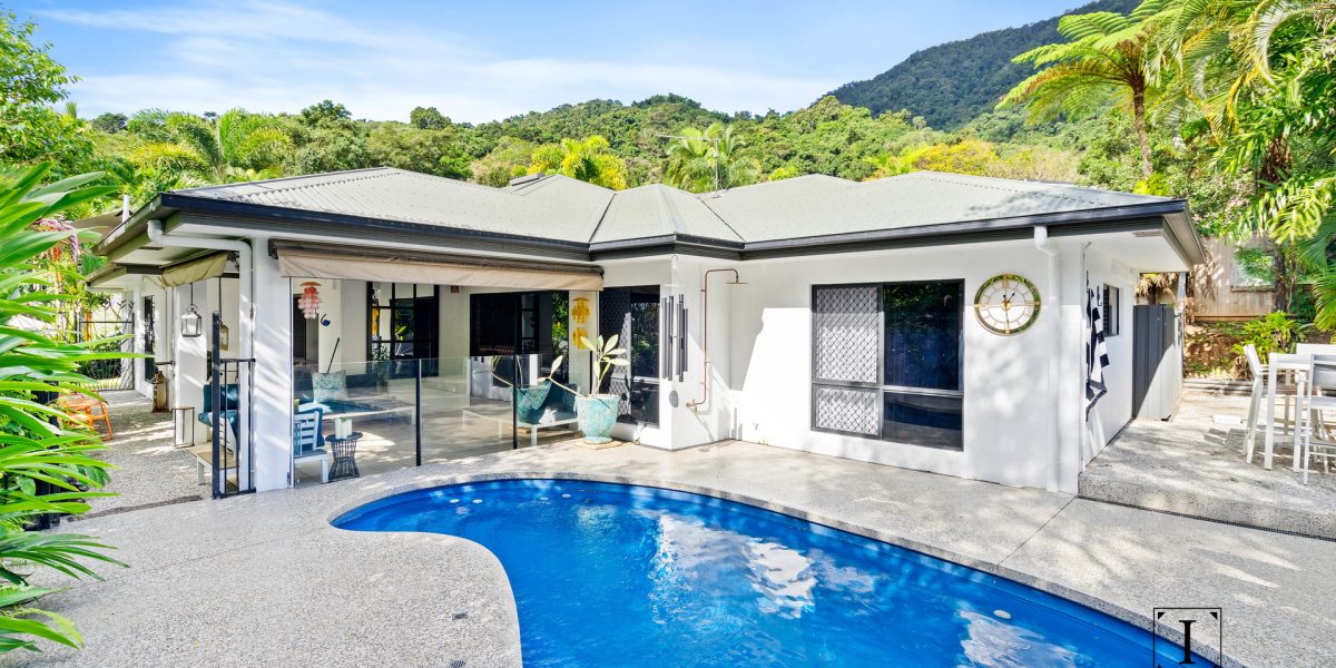48 Fairley Street, Redlynch, QLD 4870 AUS