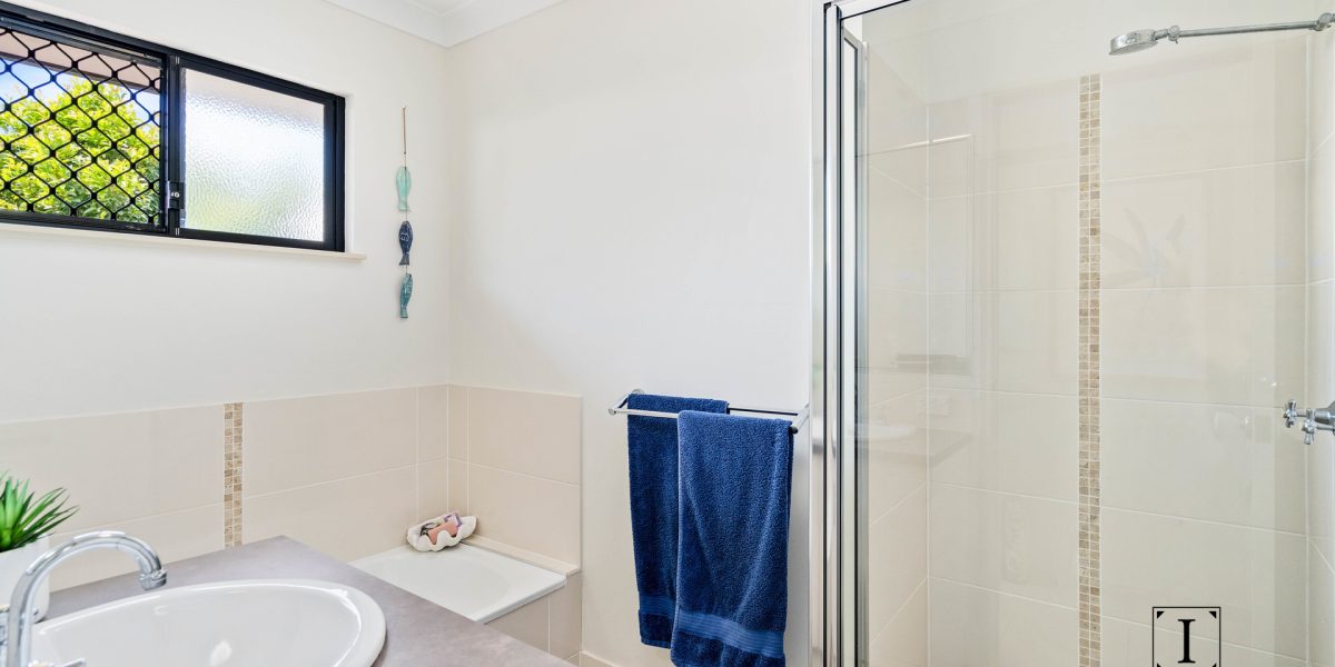 10 Galena Chase, Trinity Park, QLD 4879 AUS