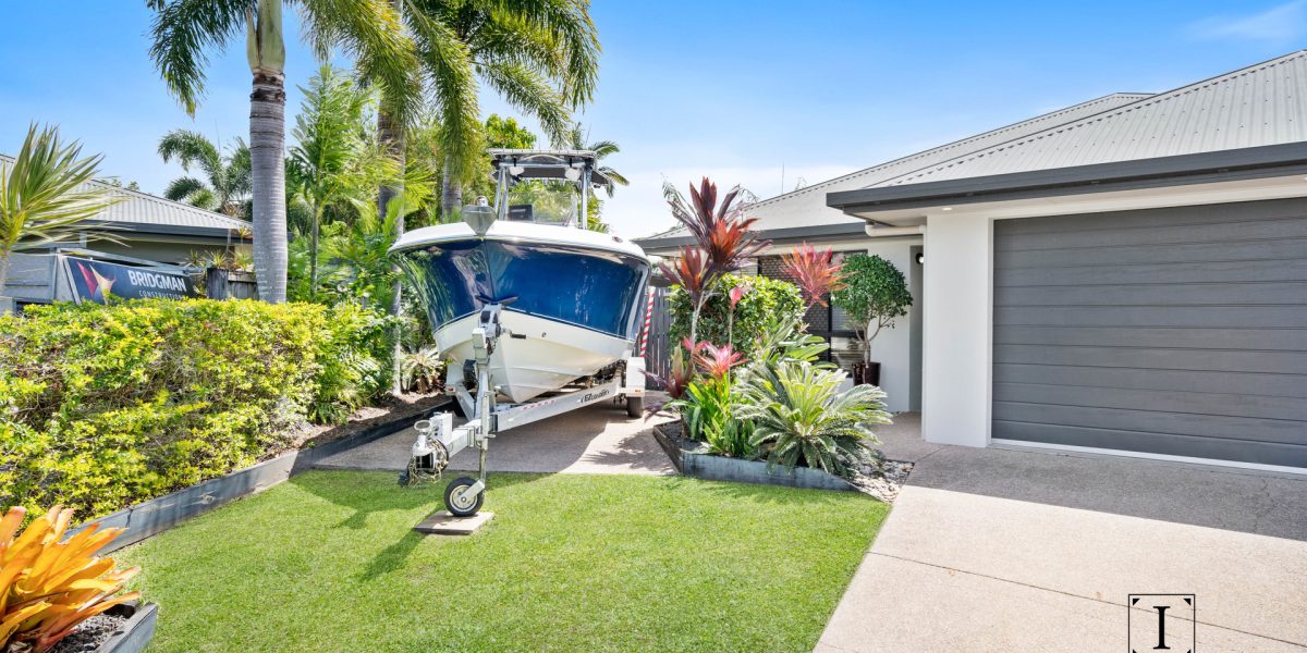 10 Galena Chase, Trinity Park, QLD 4879 AUS