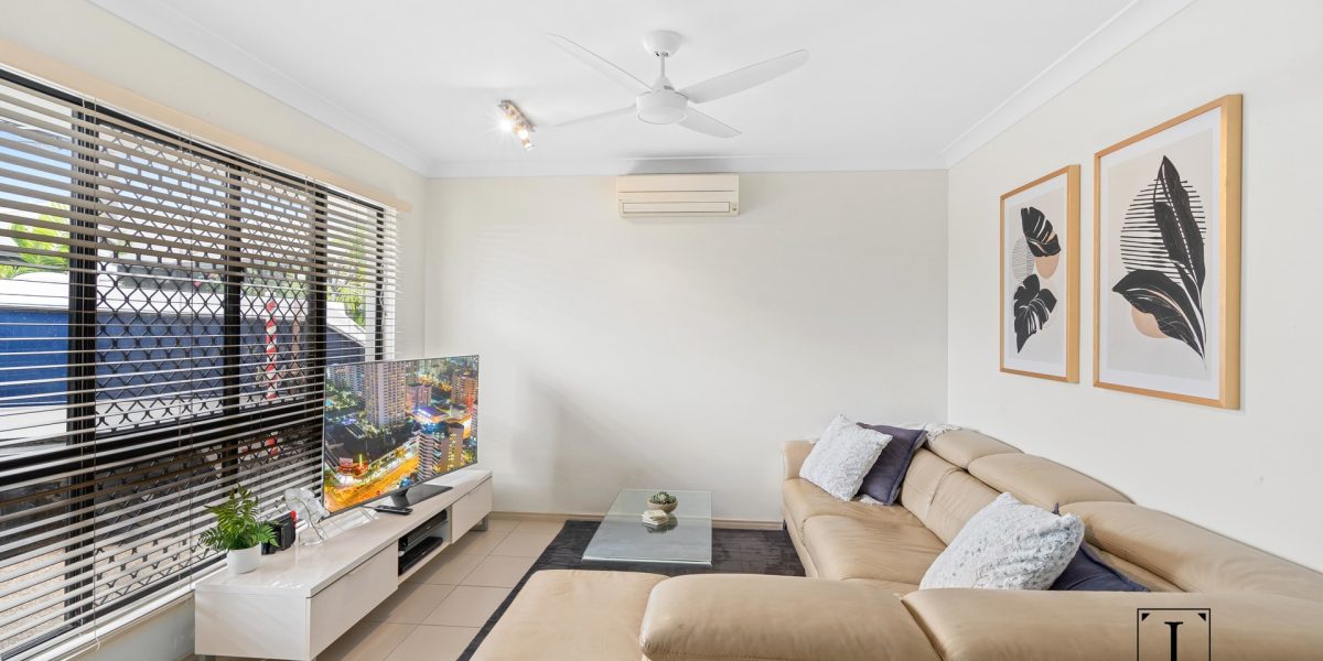10 Galena Chase, Trinity Park, QLD 4879 AUS