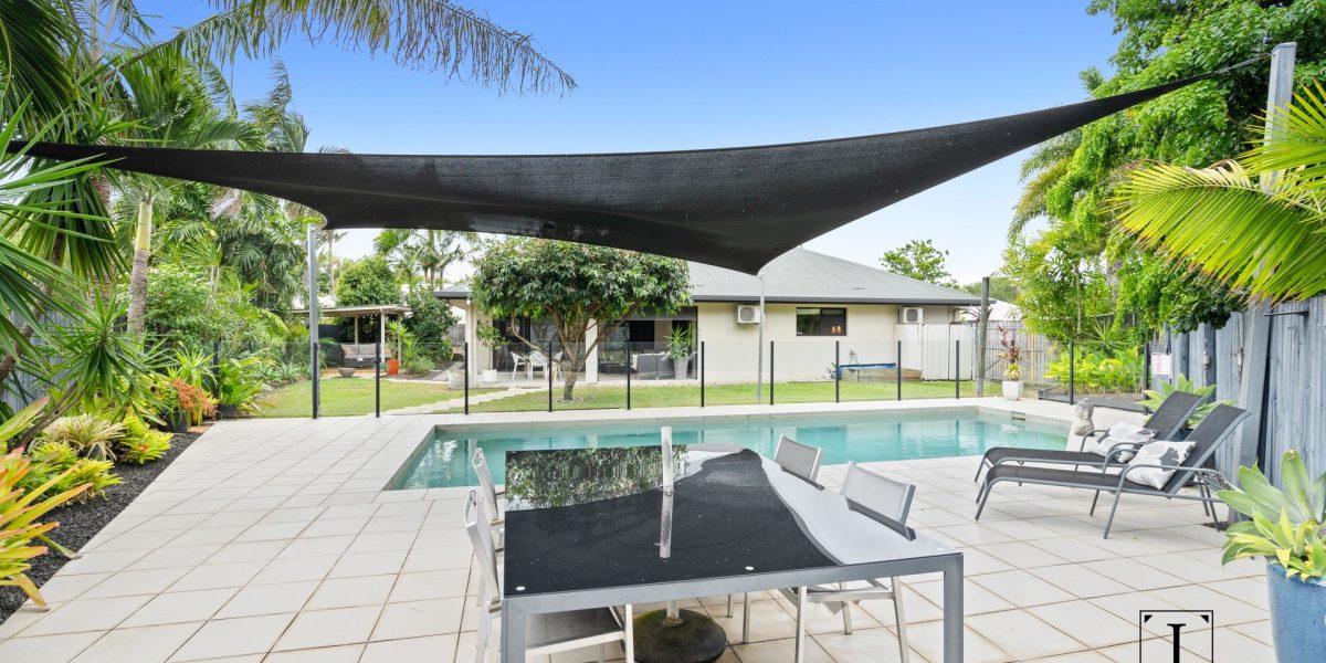 10 Galena Chase, Trinity Park, QLD 4879 AUS