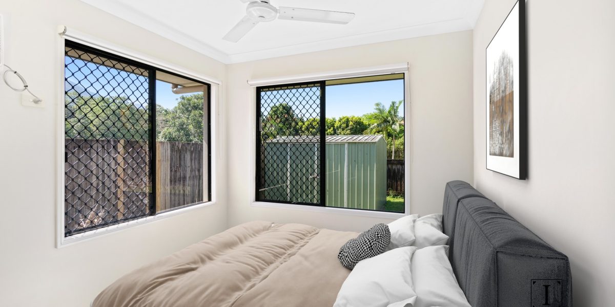 4 Kehone Street, Redlynch, QLD 4870 AUS