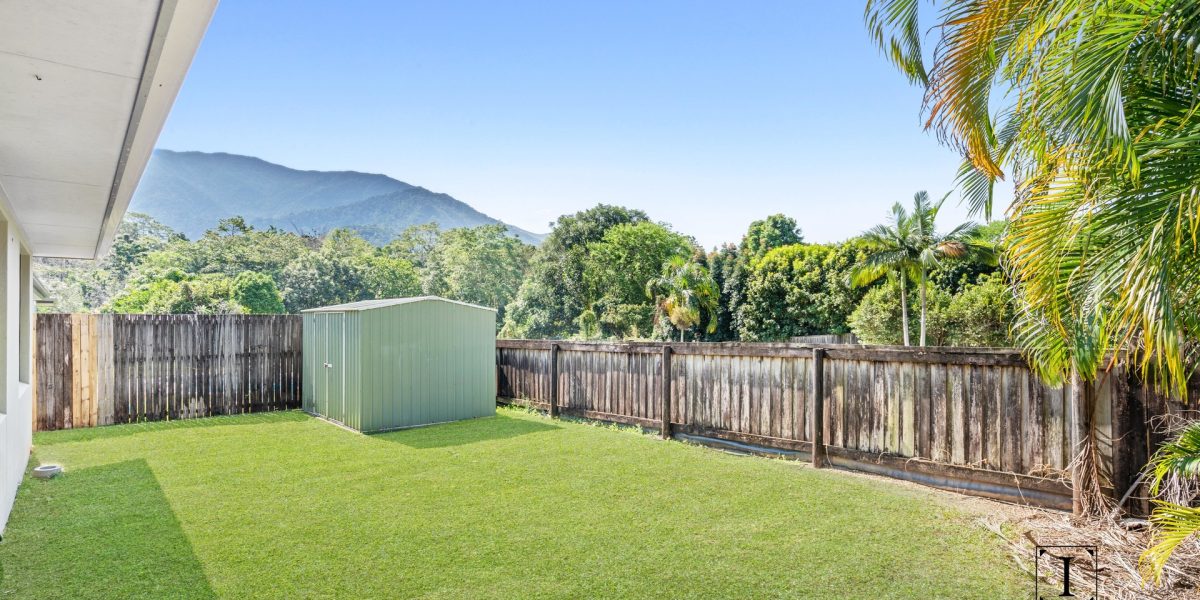 4 Kehone Street, Redlynch, QLD 4870 AUS