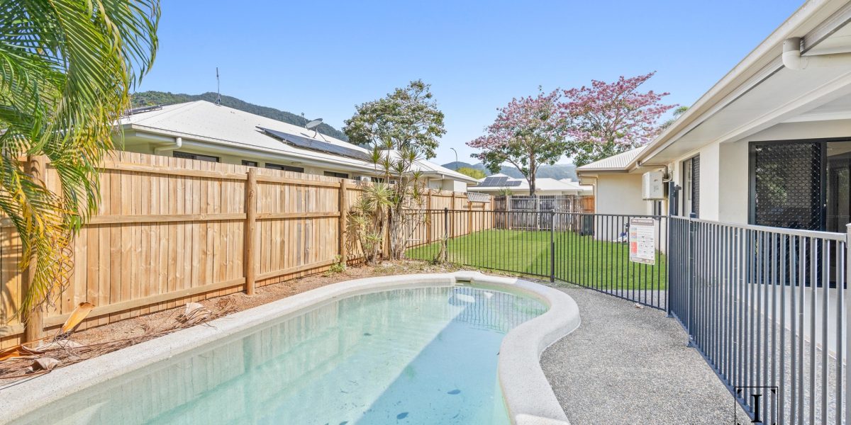 4 Kehone Street, Redlynch, QLD 4870 AUS