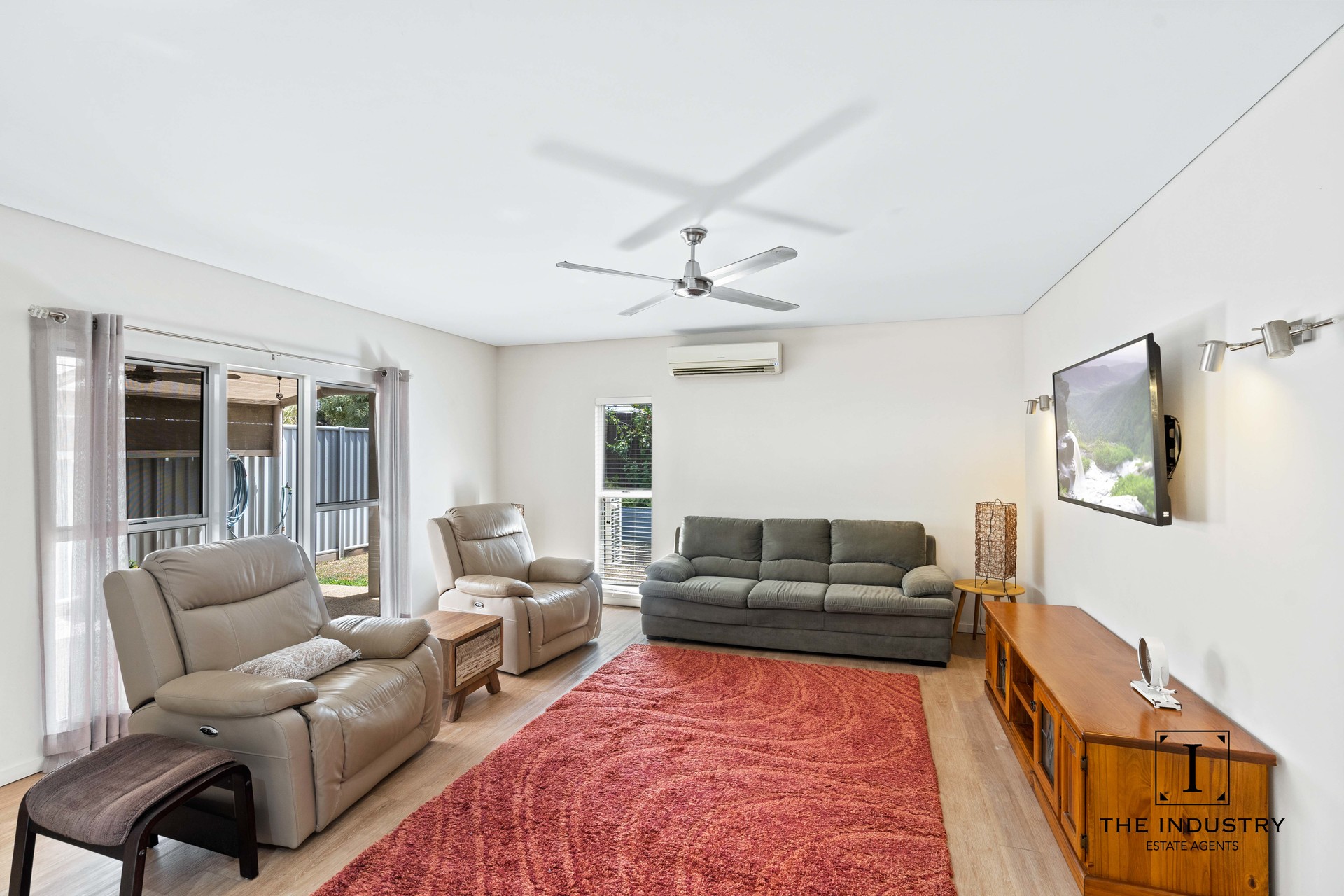 38 Landsborough Drive, Smithfield, QLD 4878 AUS