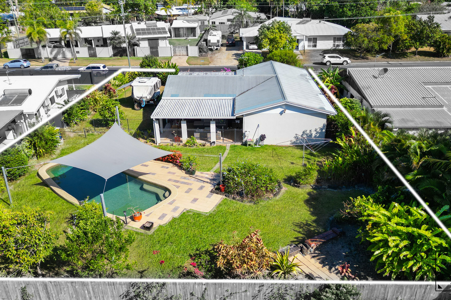 20 Baines Street, Clifton Beach, QLD 4879 AUS