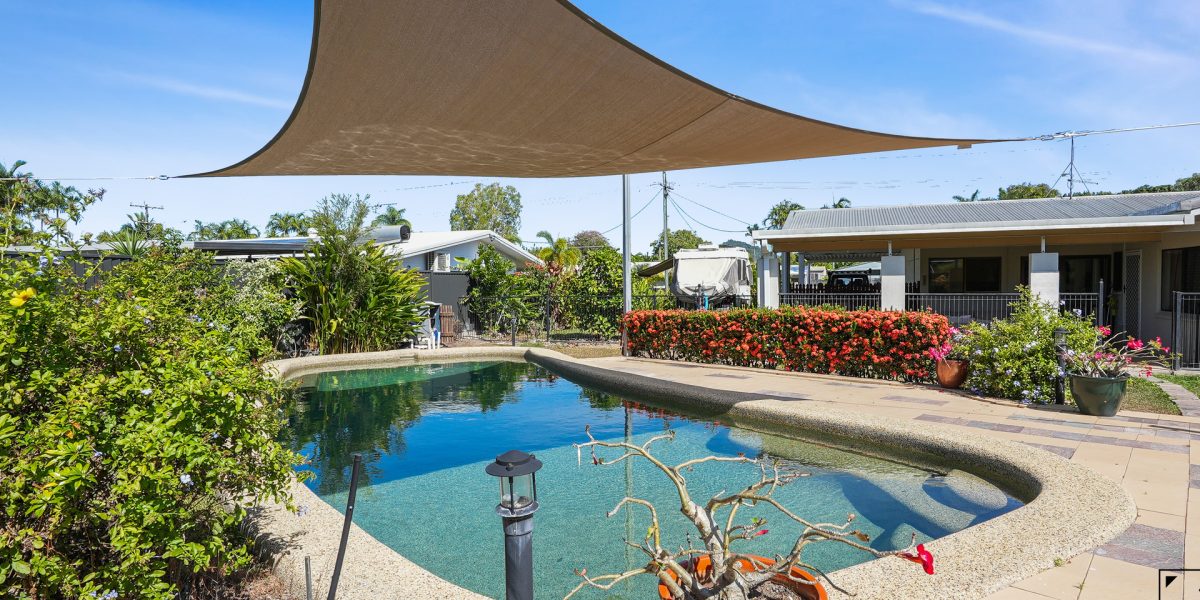 20 Baines Street, Clifton Beach, QLD 4879 AUS