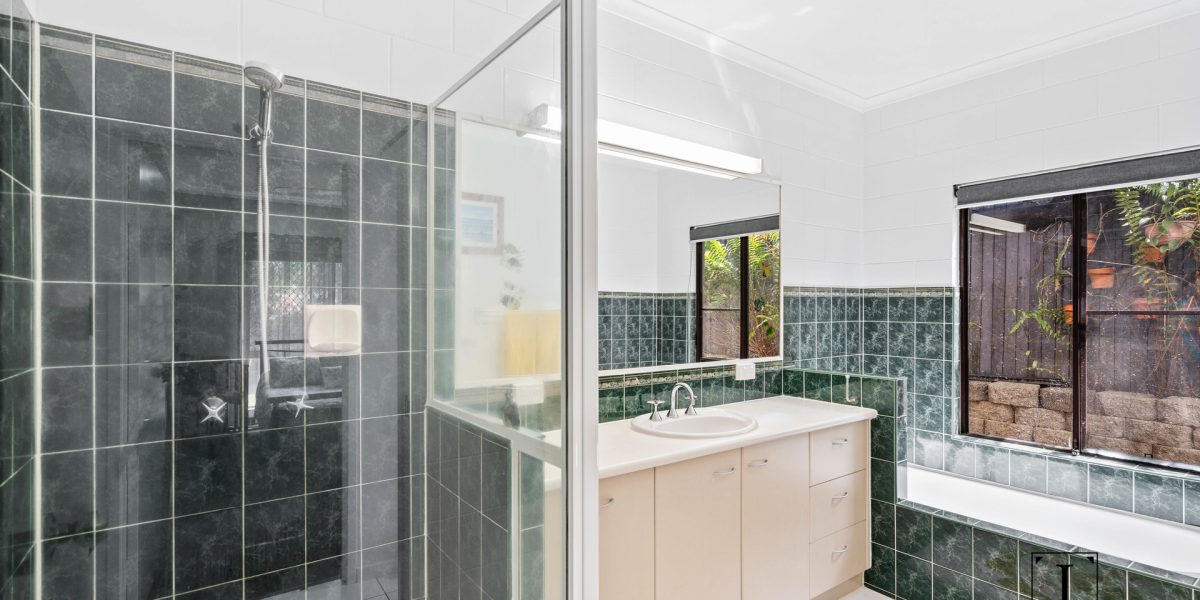18 Gilmore Street, Bentley Park, QLD 4869 AUS