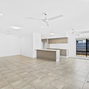 10 Starcke Trail, Smithfield, QLD 4878 AUS