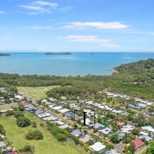20 Edge Close, Kewarra Beach, QLD 4879 AUS