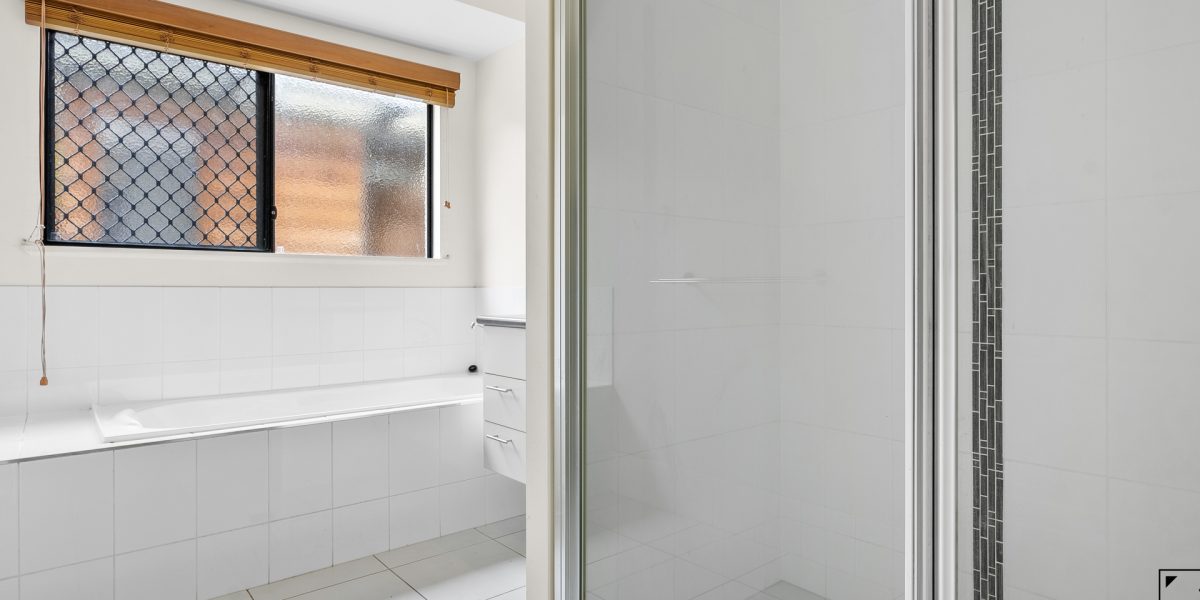 20 Edge Close, Kewarra Beach, QLD 4879 AUS