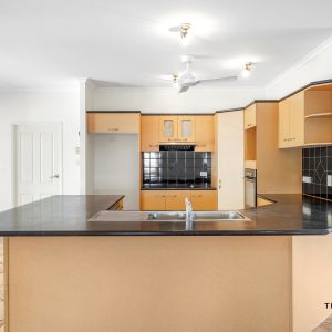 39 Trinity Beach Road, Trinity Beach, QLD 4879 AUS