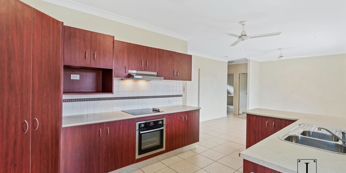 48 Fitzmaurice Drive, Bentley Park, QLD 4869 AUS