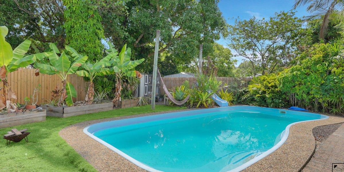 54 Jensen Street, Manoora, QLD 4870 AUS