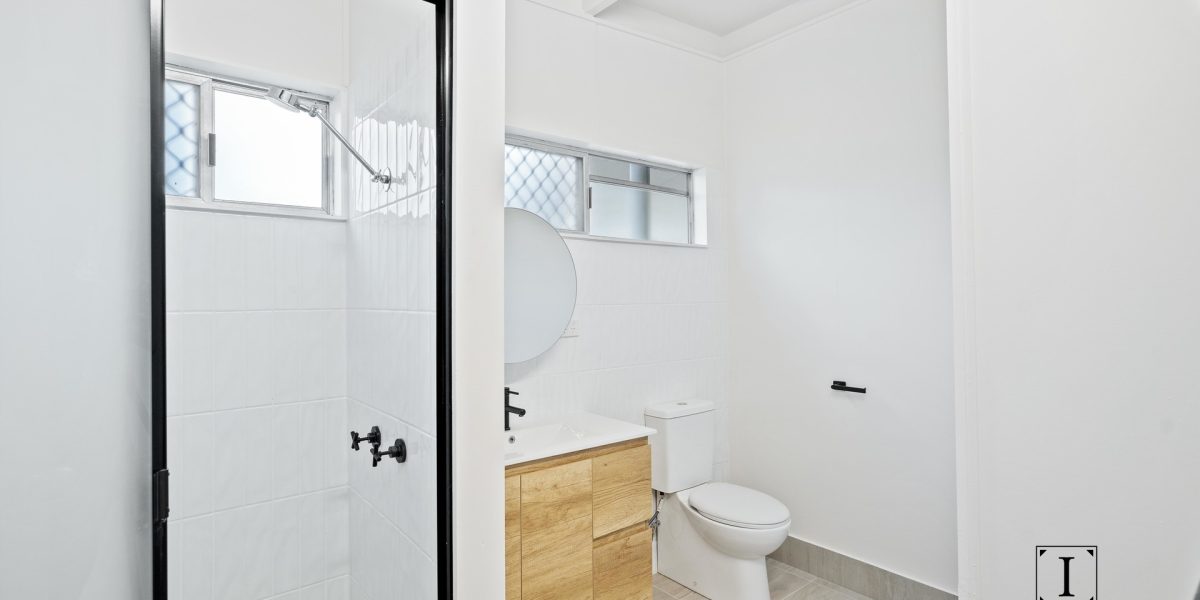 30 Oak Street, Holloways Beach, QLD 4878 AUS