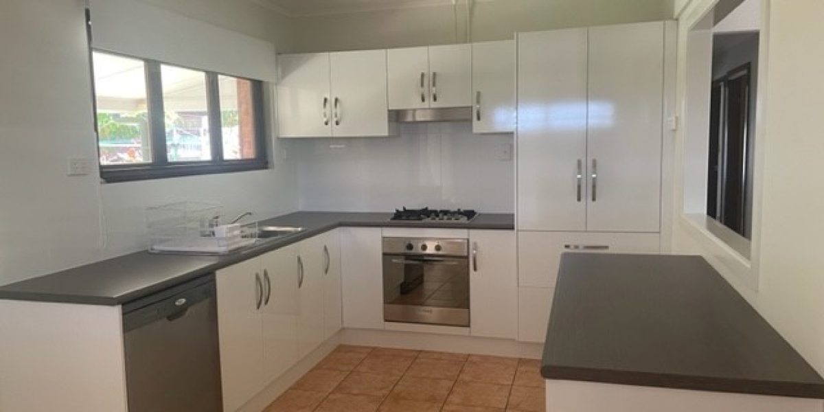 19 Fogarty Street, Whitfield, QLD 4870 AUS