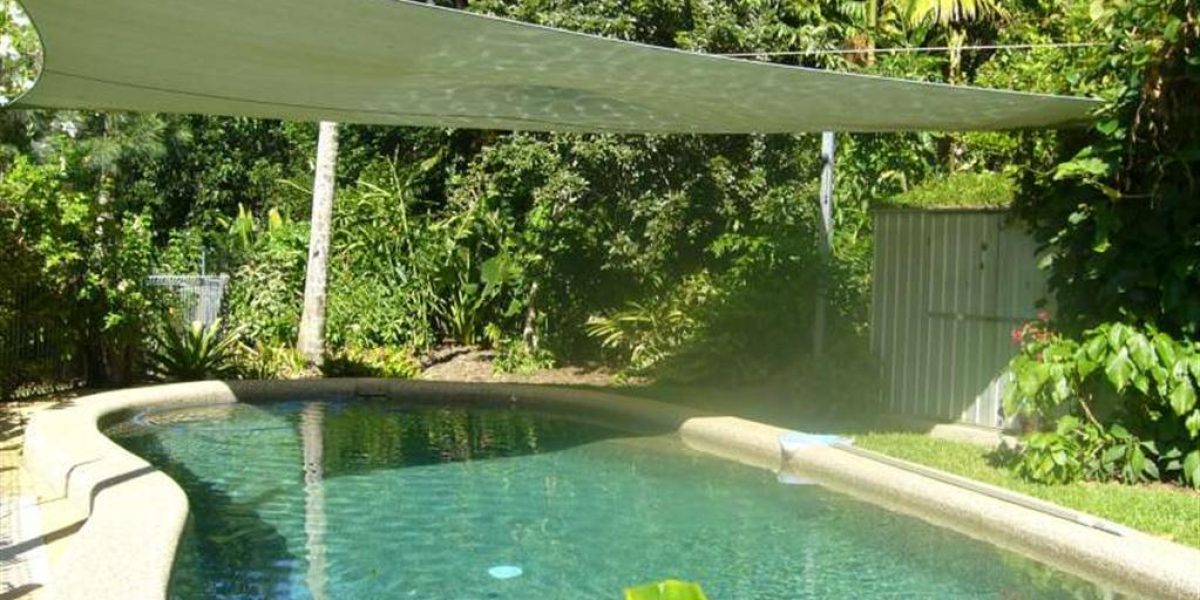 19 Fogarty Street, Whitfield, QLD 4870 AUS