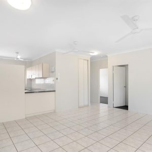 14/16-18 Winkworth Street, Bungalow, QLD 4870 AUS