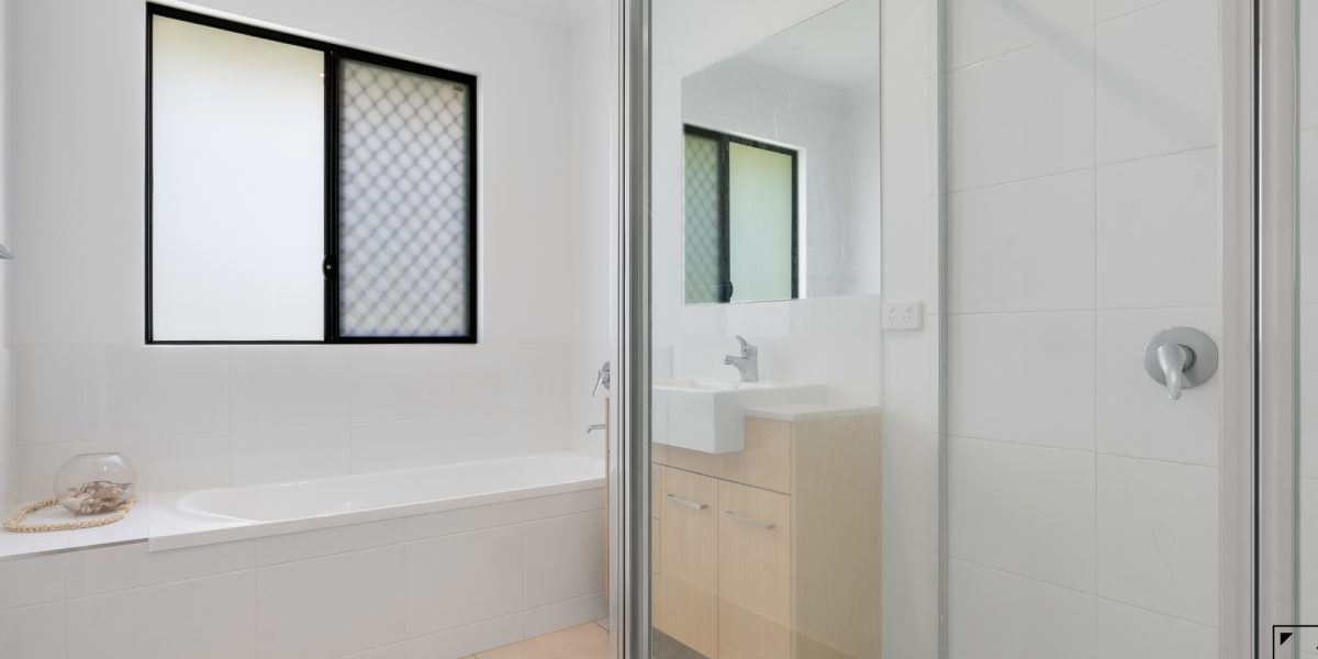 21 Conical Close, Trinity Beach, QLD 4879 AUS