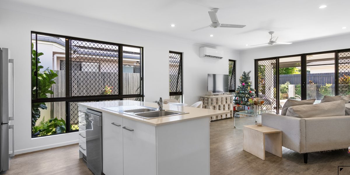 21 Conical Close, Trinity Beach, QLD 4879 AUS