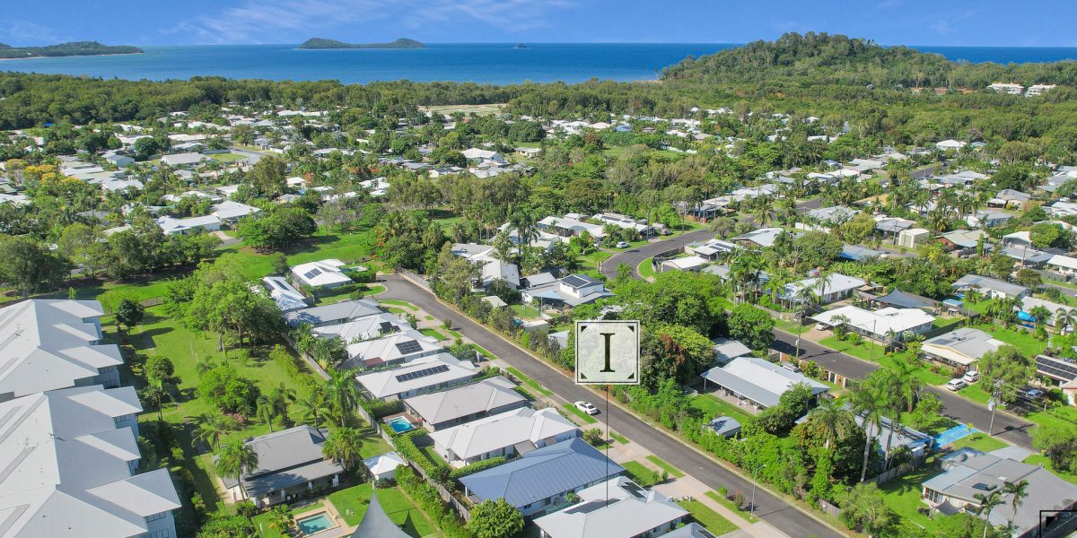 21 Conical Close, Trinity Beach, QLD 4879 AUS