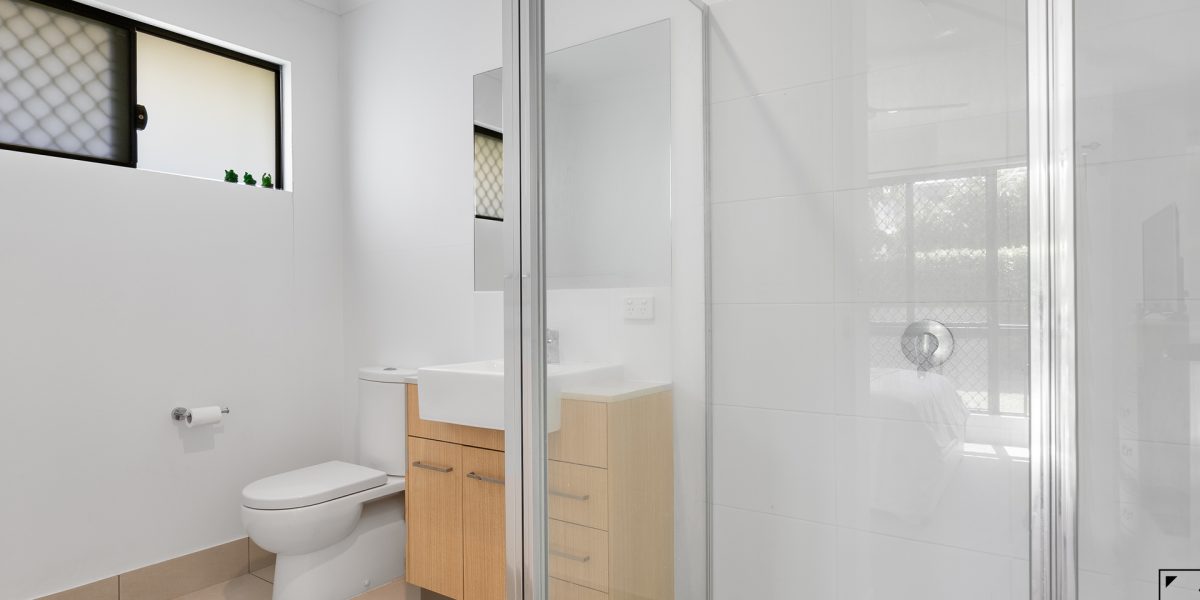 21 Conical Close, Trinity Beach, QLD 4879 AUS