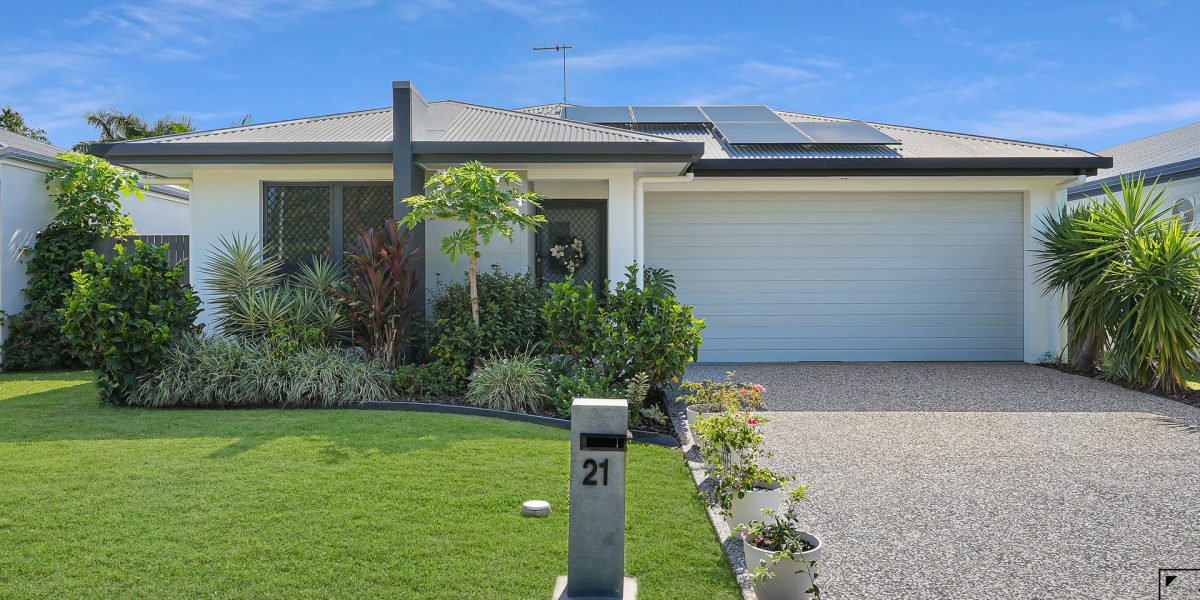 21 Conical Close, Trinity Beach, QLD 4879 AUS