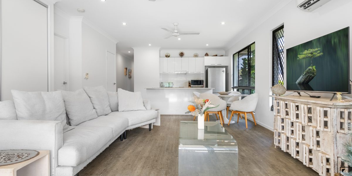 21 Conical Close, Trinity Beach, QLD 4879 AUS