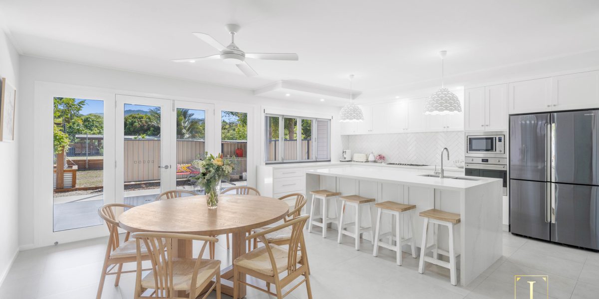 13-15 Cairns Street, Cairns North, QLD 4870 AUS