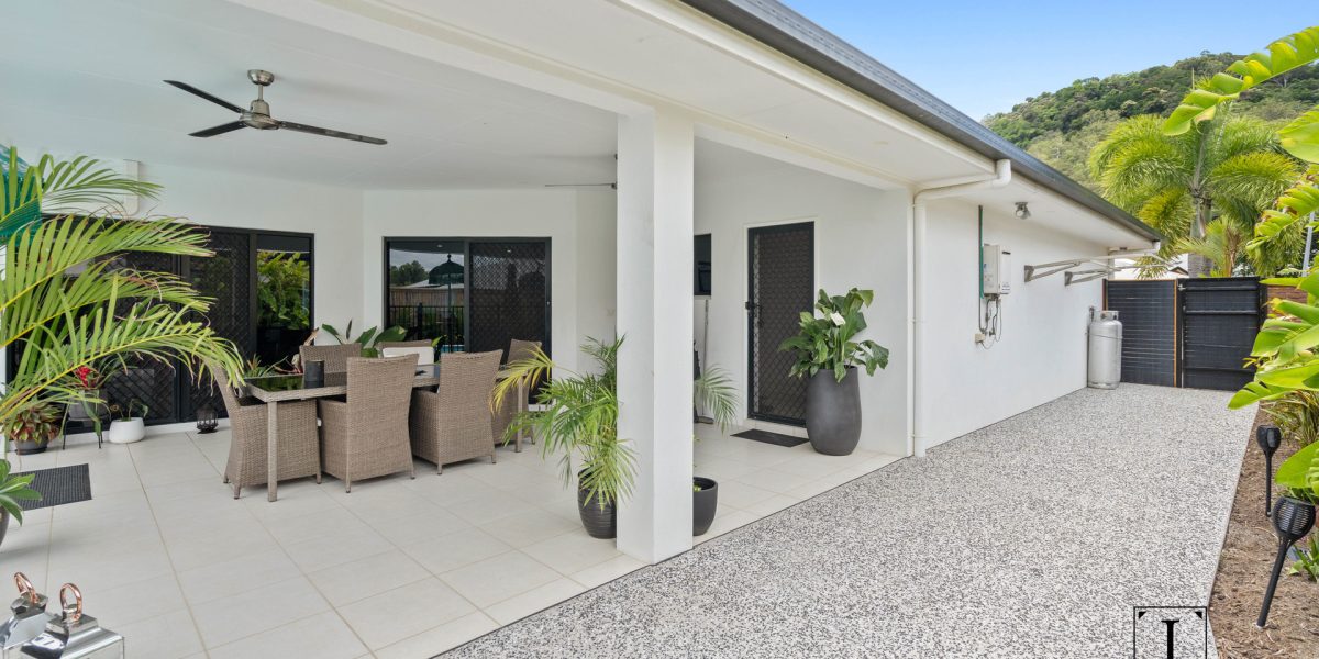 13 Bowline Place, Trinity Beach, QLD 4879 AUS