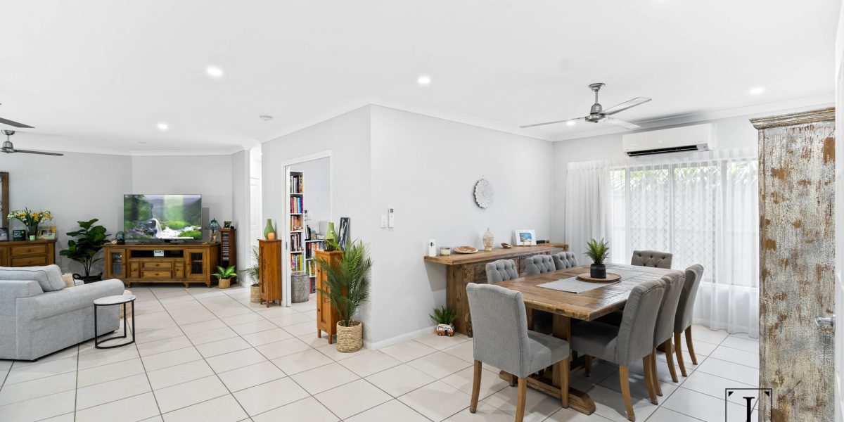 13 Bowline Place, Trinity Beach, QLD 4879 AUS